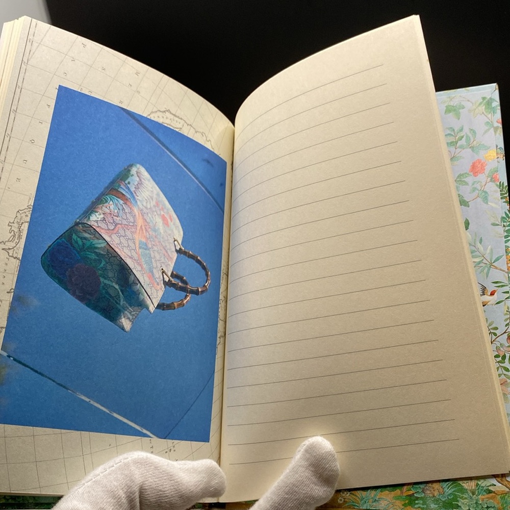 GUCCI NOTEBOOK Birds Dragonflies Floral LINED PAGES 7.5” x 5.25” x 1/2” NEW! - Picture 10 of 13